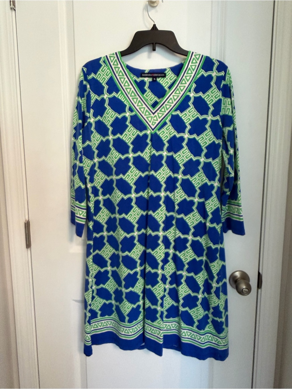 BARBRA ERIKSON Blue & Lime Geometric V-Neck Tunic Dress